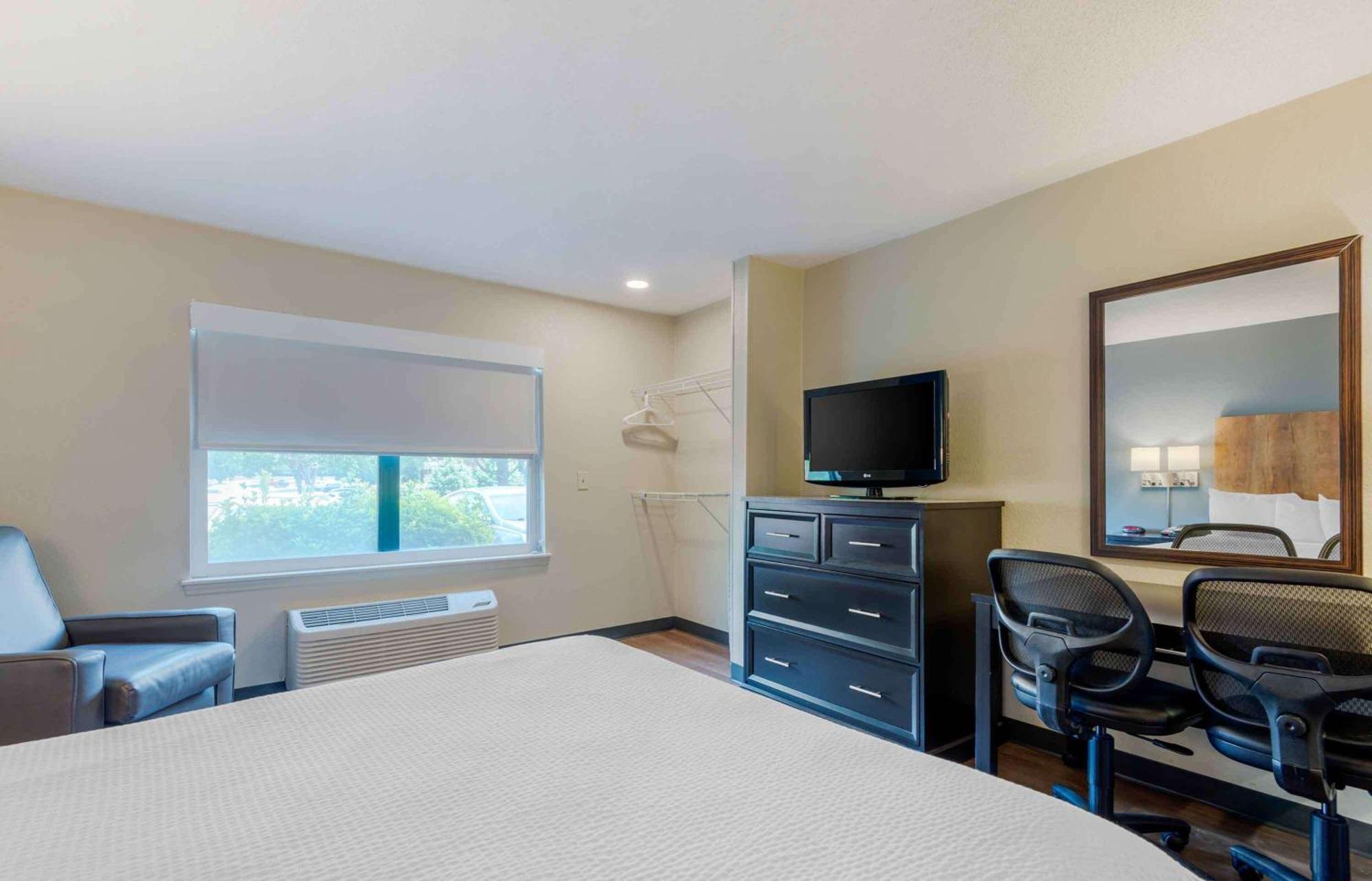 Extended Stay America Suites - Charlotte - University Place Exterior photo